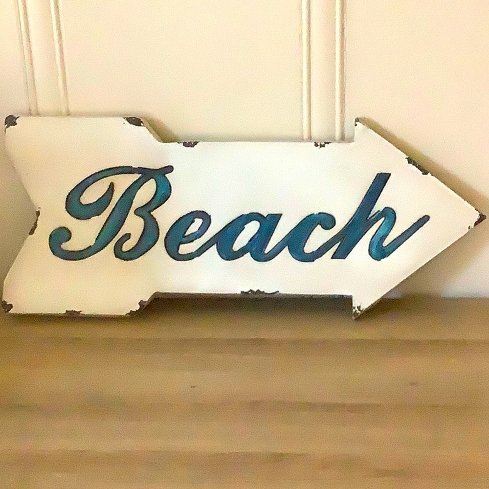 Rustic Metallic Arrow Beach Sign